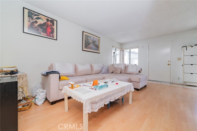 Detail Gallery Image 2 of 16 For 1440 Forest Glen Dr. #41, Hacienda Heights,  CA 91745 - 3 Beds | 2 Baths