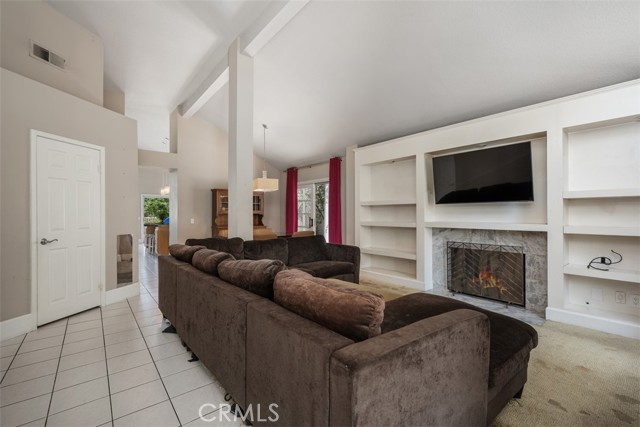 Detail Gallery Image 8 of 19 For 3327 Sterling Dr, Corona,  CA 92882 - 3 Beds | 2 Baths