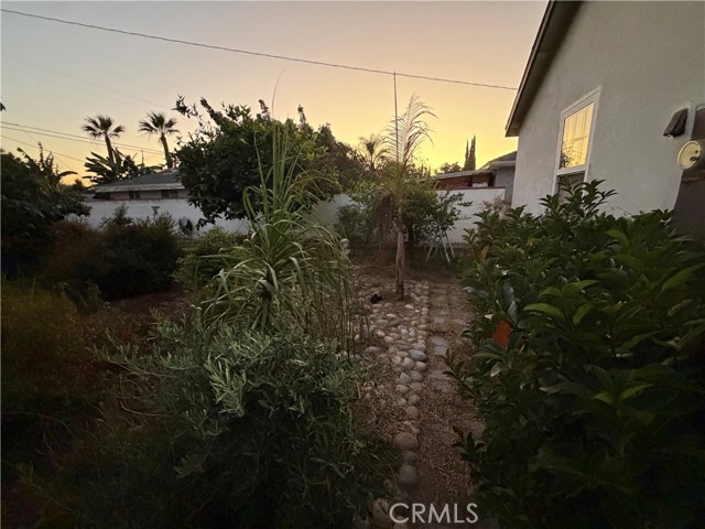 10512 Mildred photo 17