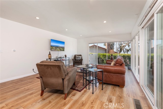 26206 Grayslake Road, Rancho Palos Verdes, California 90275, 4 Bedrooms Bedrooms, ,2 BathroomsBathrooms,Residential,Sold,Grayslake,SB22078897