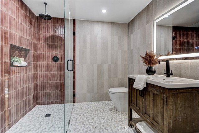 Detail Gallery Image 47 of 55 For 876 Center St, El Segundo,  CA 90245 - 3 Beds | 2/1 Baths