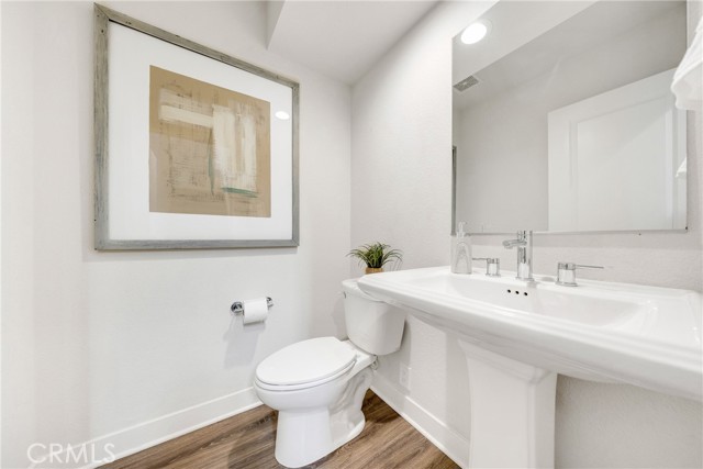 Detail Gallery Image 20 of 49 For 104 Interval, Irvine,  CA 92618 - 3 Beds | 2/1 Baths