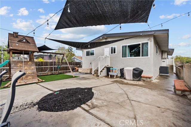 25083 Wheeler Road, Newhall CA: https://media.crmls.org/medias/24f48fe2-6a56-48cb-9ac4-f6a494c03e0e.jpg