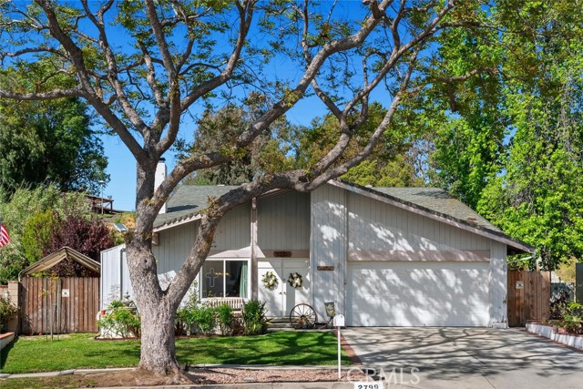 2799 Currier Avenue photo 1