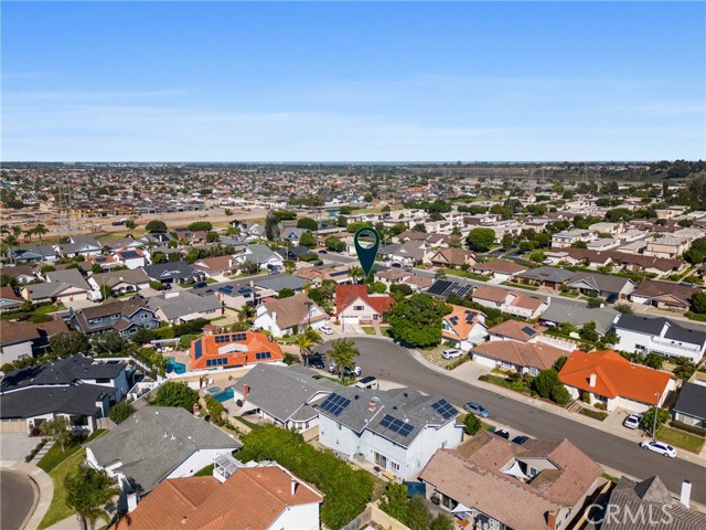 Easy access to freeways and PCH!