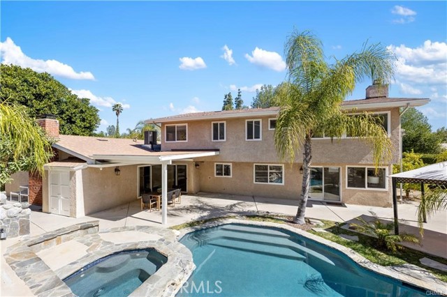Detail Gallery Image 24 of 47 For 5869 Eilat Pl, Woodland Hills,  CA 91367 - 6 Beds | 3/1 Baths