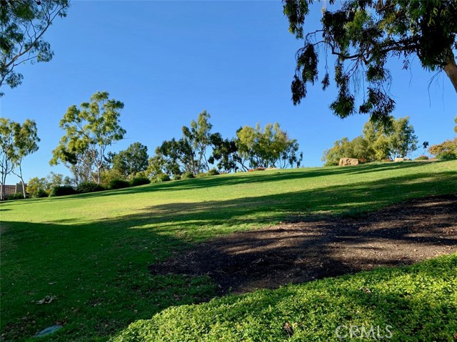 Detail Gallery Image 2 of 30 For 44 Rocky Knoll #22,  Irvine,  CA 92612 - 3 Beds | 2 Baths