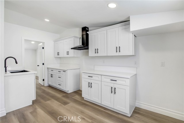 7636 Elm Street, San Bernardino CA: https://media.crmls.org/medias/24f61f94-f954-4fb5-b7ba-5bb166d21fe4.jpg