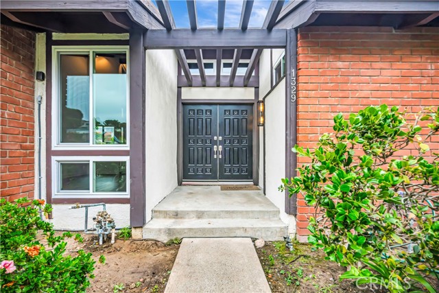 Drew Fenton | 1329 Avenida De Cortez Pacific Palisades CA | MLS: 7328815