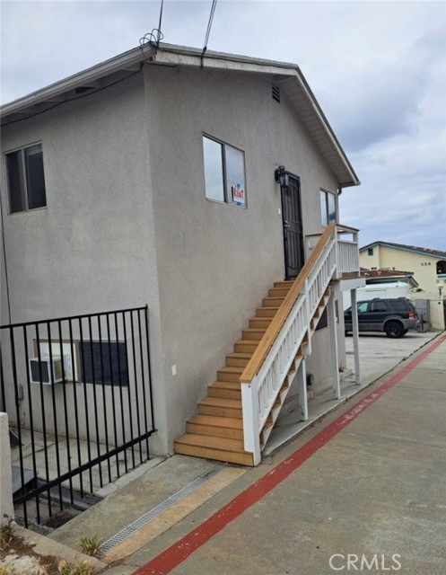 Detail Gallery Image 2 of 12 For 548 W California Ave, Vista,  CA 92083 - 1 Beds | 1/1 Baths