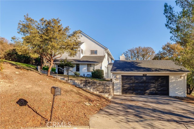 Detail Gallery Image 29 of 37 For 806 Grove St, Paso Robles,  CA 93446 - 4 Beds | 3 Baths