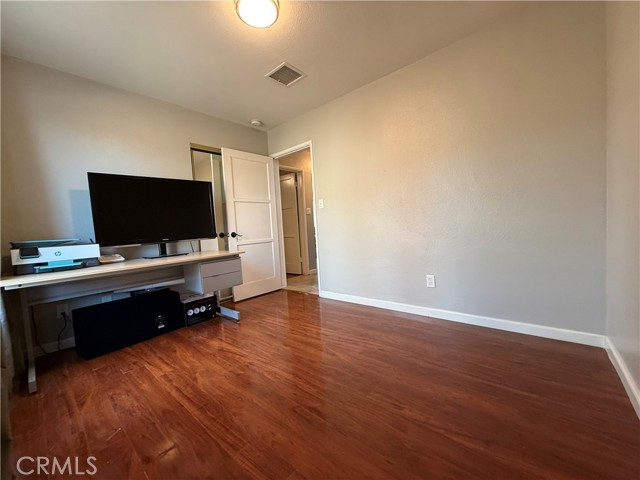 Detail Gallery Image 15 of 28 For 44515 Fern Ave, Lancaster,  CA 93534 - 2 Beds | 1 Baths