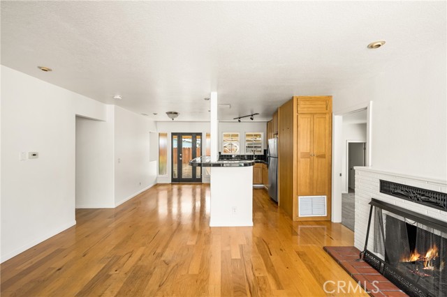 522 N Clark Street, Orange CA: https://media.crmls.org/medias/24f81ec5-af7a-4c38-8288-ca912cecf8a3.jpg