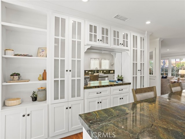 Detail Gallery Image 25 of 62 For 10404 Margate St, North Hollywood,  CA 91601 - 3 Beds | 2 Baths