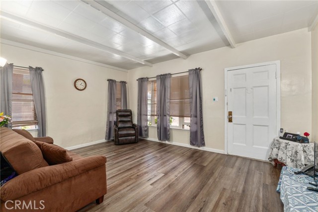 Detail Gallery Image 15 of 32 For 1415 W 104th St, Los Angeles,  CA 90047 - 2 Beds | 1 Baths