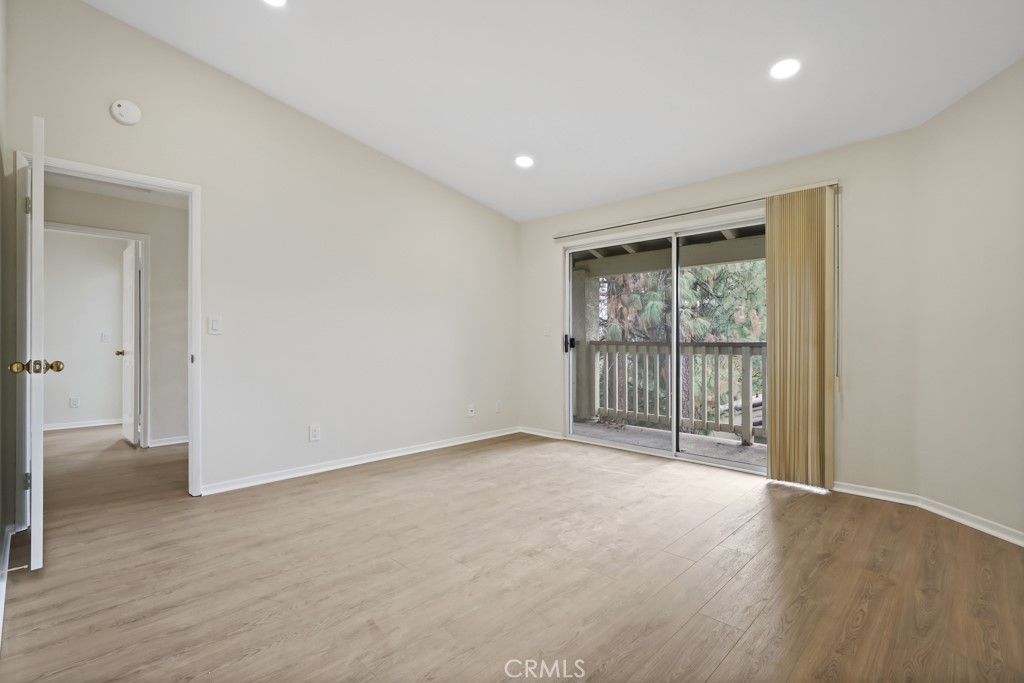 MLS #SR25260885 image #11