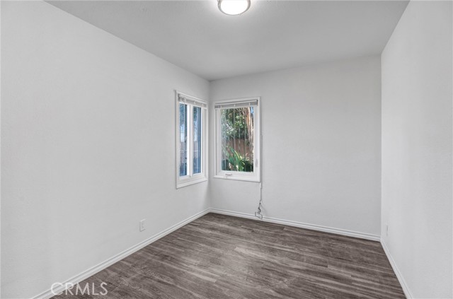 Detail Gallery Image 10 of 16 For 10523 Haas Ave, Los Angeles,  CA 90047 - 2 Beds | 1 Baths