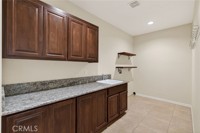 Detail Gallery Image 31 of 54 For 22270 Pinto Dr, Canyon Lake,  CA 92587 - 4 Beds | 3 Baths