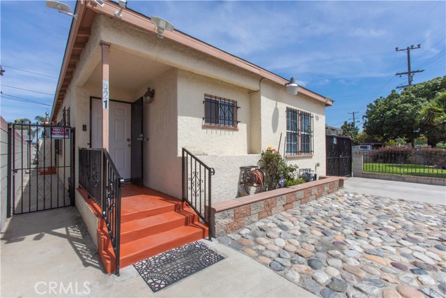 Image 2 for 619 E 111Th Pl, Los Angeles, CA 90059