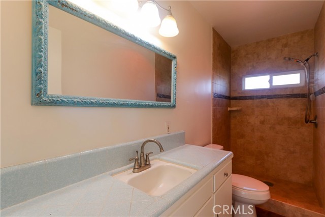 Detail Gallery Image 23 of 31 For 10556 Haledon, Downey,  CA 90241 - 3 Beds | 3 Baths