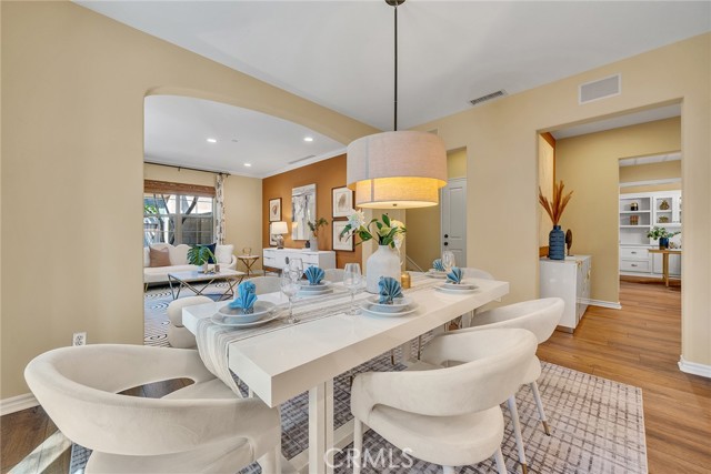 63 Splendor, Irvine CA: https://media.crmls.org/medias/24face58-21f4-4ee1-bd6a-5eb6a76f94aa.jpg