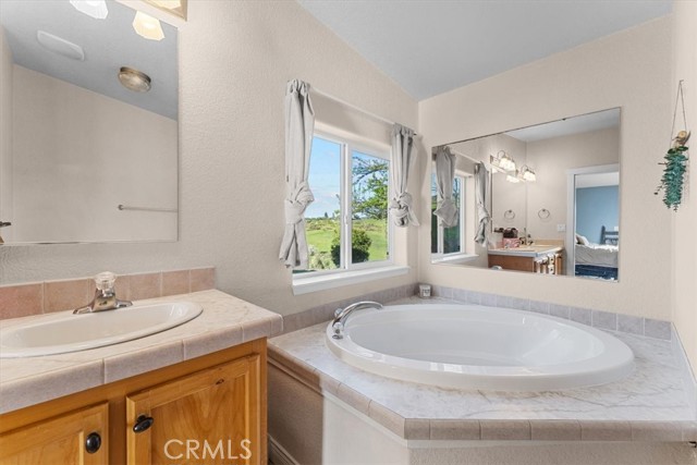 Detail Gallery Image 31 of 35 For 361 Knob Hill, Oroville,  CA 95966 - 3 Beds | 2 Baths