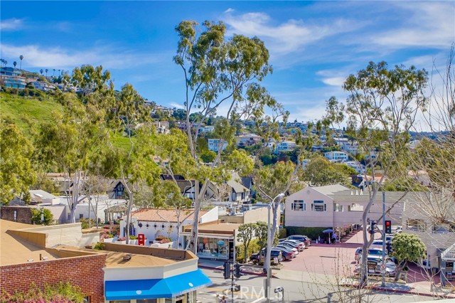 Detail Gallery Image 18 of 24 For 312 Broadway #6,  Laguna Beach,  CA 92651 - 1 Beds | 1 Baths