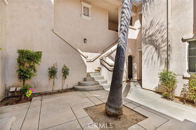 26390 Arboretum Way, Murrieta CA: https://media.crmls.org/medias/24fce01e-2894-48be-80af-160464223e01.jpg