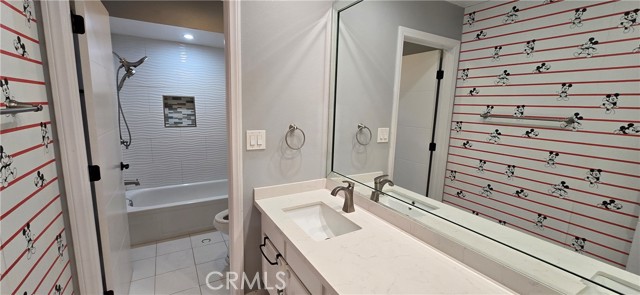 Detail Gallery Image 35 of 38 For 18169 Andrea Cir #1,  Northridge,  CA 91325 - 3 Beds | 2/1 Baths