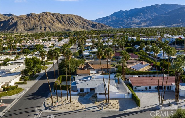 1975 E Mark Leslie, Palm Springs, CA 92264