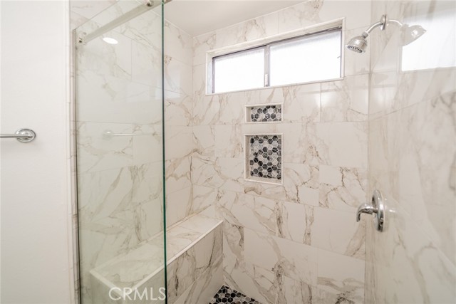 Detail Gallery Image 16 of 25 For 24345 Moonraker Ln, Moreno Valley,  CA 92557 - 4 Beds | 2 Baths