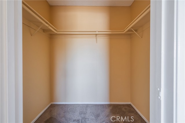 623 Park Shadow Court, Baldwin Park CA: https://media.crmls.org/medias/24fda1be-fcb2-4d87-b25a-45b1062fcc88.jpg