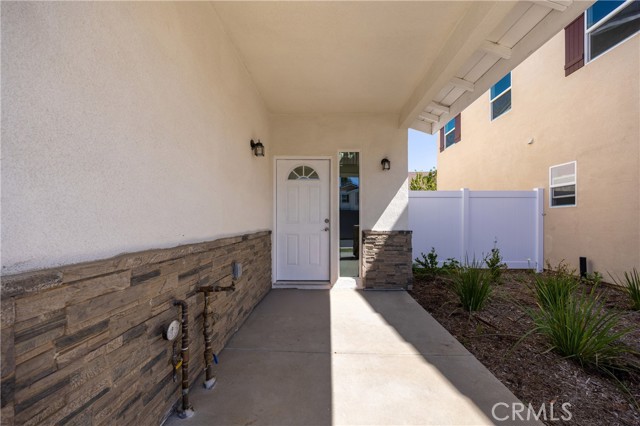 737 Lewis Street, Pomona CA: https://media.crmls.org/medias/24fdc205-dc3c-4669-982b-ff15865f7f2a.jpg