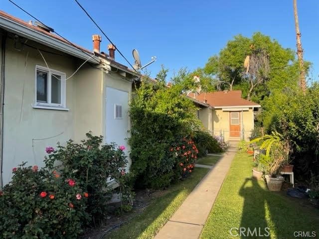 2583 North Lincoln Street photo 5