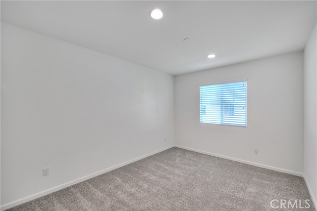 Detail Gallery Image 27 of 48 For 41985 Emelia St #303,  Murrieta,  CA 92562 - 2 Beds | 2/1 Baths