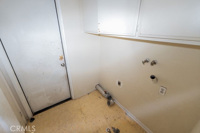 2121 Begonia Court, Hemet CA: https://media.crmls.org/medias/24ff0e75-7741-44e9-af8c-7f9dbd19d8fc.jpg