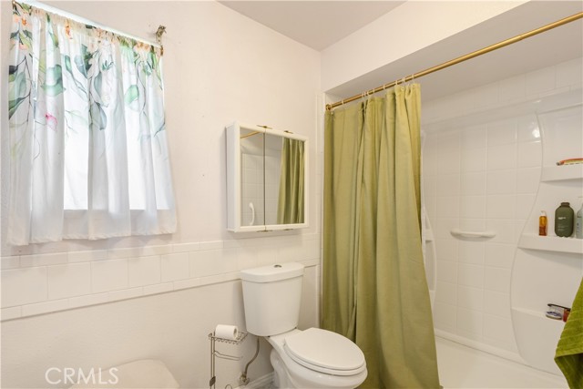 Detail Gallery Image 12 of 28 For 1442 Bella Vista, Redlands,  CA 92373 - 3 Beds | 2 Baths