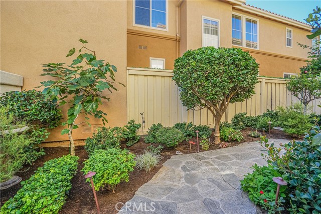 Detail Gallery Image 5 of 46 For 12095 Morrow Dr, Tustin,  CA 92782 - 3 Beds | 2/1 Baths
