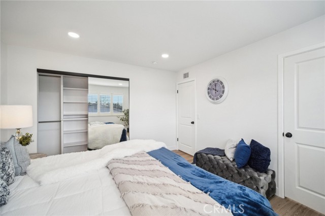 19040 Celtic Street, Porter Ranch CA: https://media.crmls.org/medias/25003a89-2e10-404e-ae68-e8ee0c7a08d8.jpg