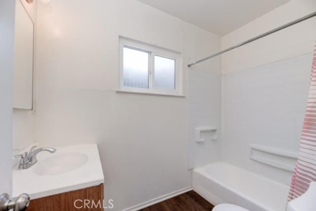 Detail Gallery Image 15 of 15 For 819 E 4th St #4,  Long Beach,  CA 90802 - 1 Beds | 1 Baths