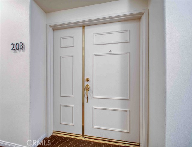 Drew Fenton | 12011 Goshen Los Angeles CA | MLS: 7466381 Drew Fenton | 12011 Goshen Los Angeles CA | MLS: 7466381