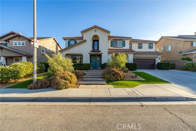 7116 W Avenue L4, Lancaster CA: https://media.crmls.org/medias/2502f3a0-b0dd-431b-8448-66a7a5c14af4.jpg