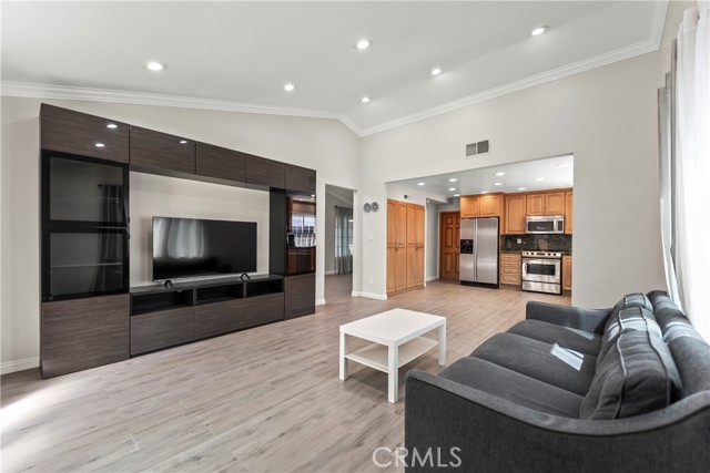 7007 Royer Avenue, West Hills CA: https://media.crmls.org/medias/25033cb7-2996-4457-81c3-271edb17577c.jpg