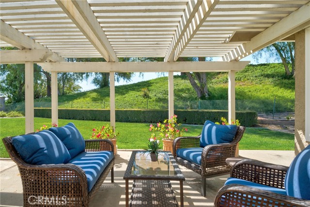 Detail Gallery Image 9 of 69 For 5387 via Ramon Rd, Yorba Linda,  CA 92887 - 3 Beds | 2 Baths