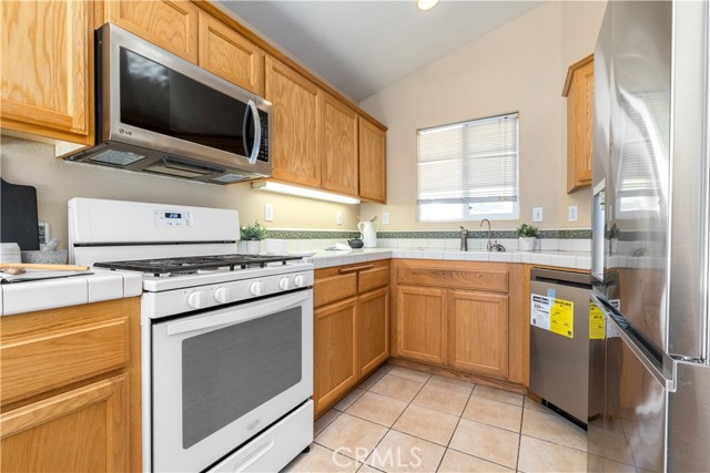 Detail Gallery Image 7 of 31 For 8640 Paseo De Caballo, Atascadero,  CA 93422 - 3 Beds | 2 Baths