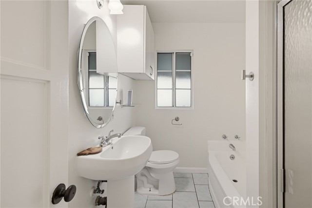 4219 Artesia photo 27