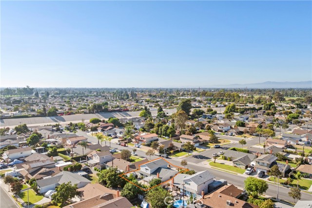 4322 Fontainbleau Avenue, Cypress CA: https://media.crmls.org/medias/2505e3a7-bce5-49f8-9f27-3ee07ef72b10.jpg