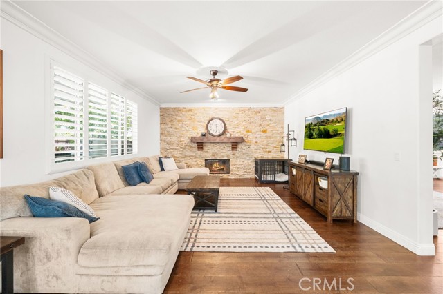 33335 Fox Road, Temecula CA: https://media.crmls.org/medias/25062caf-2e99-41f2-b23e-25279da5cf0c.jpg
