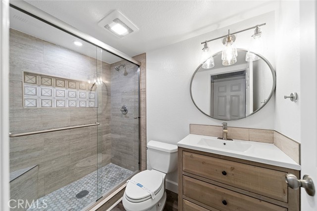 701 Black Oak Circle, Corona CA: https://media.crmls.org/medias/25075fc4-9779-4929-9759-12d74961d459.jpg