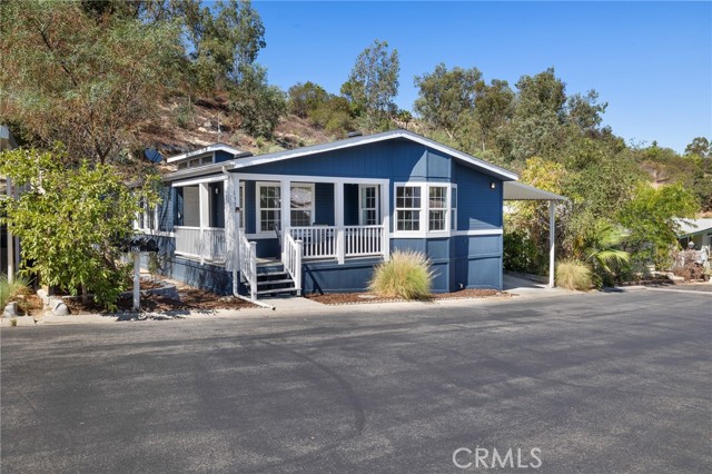 23777 Mulholland Highway, Calabasas CA: https://media.crmls.org/medias/250af4ed-76cc-40ef-bb61-0a246c0affde.jpg
